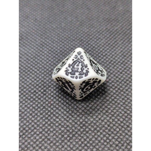 Blood And Plunder D10 Unaligned Nationality Black And White Dice - Picture 3 of 5